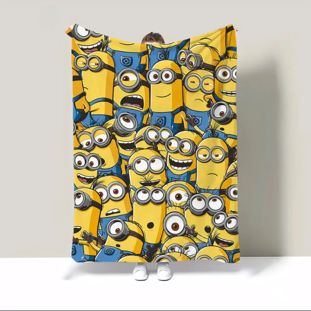 Minions Fleece Throw – Fluffy Microfiber Blanket for Sofa & Bed - Image 4